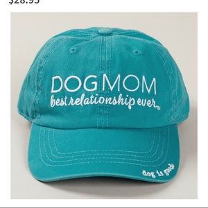 NWT Dog Mom Hat
